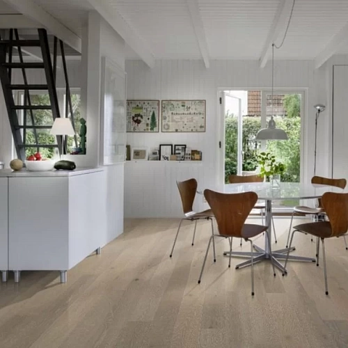 ДУБ AGED STONEWASHED IVORY ПАРКЕТНАЯ ДОСКА KARELIA IMPRESSIO